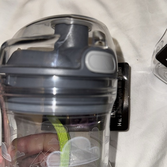 Accessory - Picture 6 of 7